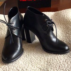 EXPRESSION NEW Tie Ankle Boot Black Size 7